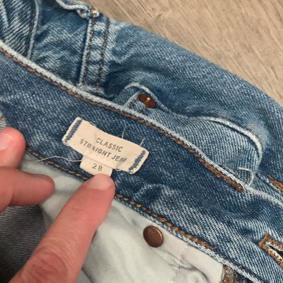 Madewell Classic High-Rise Distressed Straight Jean - Picture 6 of 9